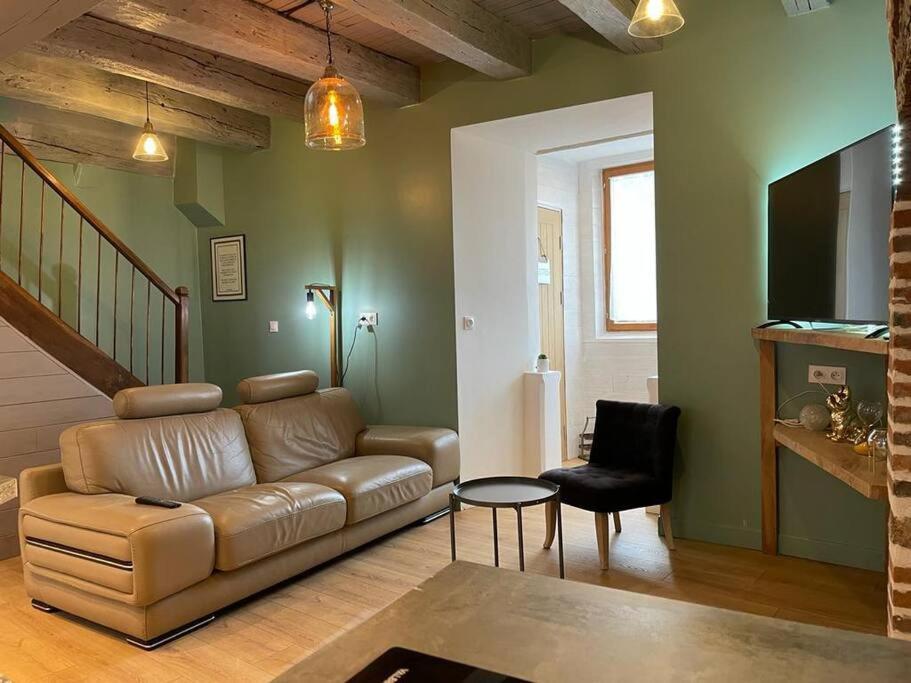 Maison De Village Avec Vue 4/5 Personnes Lou Rouchou Voutezac Extérieur photo